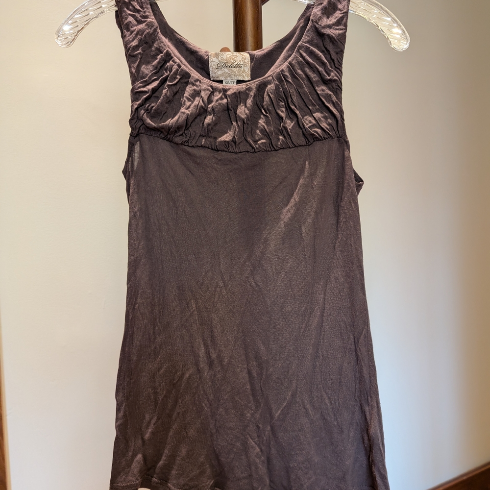 Deletta Women's Sleeveless Top in Mocha Brown